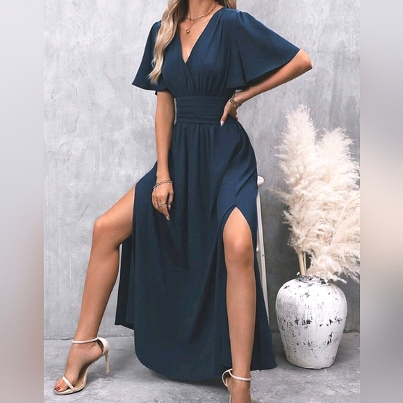 NEW Chic Ruched Waist Flutter Sleeve Maxi Dress Navy Blue - Picture 1 of 9